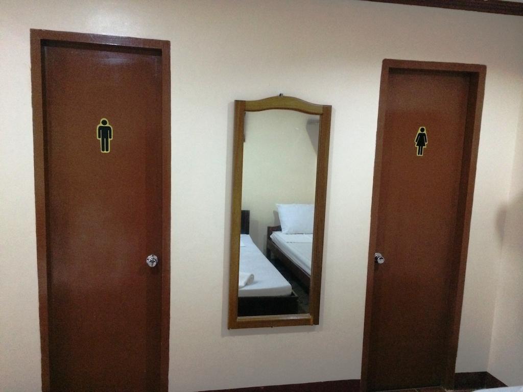 Ysabelle Mansion Panzió Puerto Princesa Kültér fotó