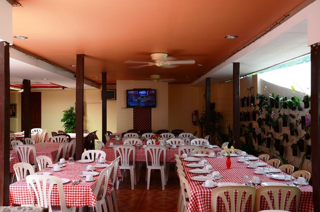 Ysabelle Mansion Panzió Puerto Princesa Kültér fotó