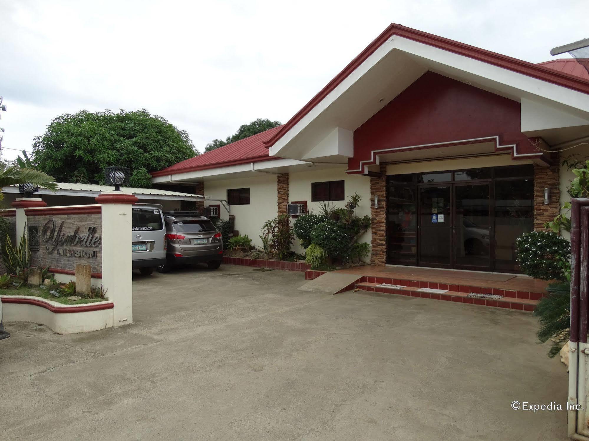 Ysabelle Mansion Panzió Puerto Princesa Kültér fotó