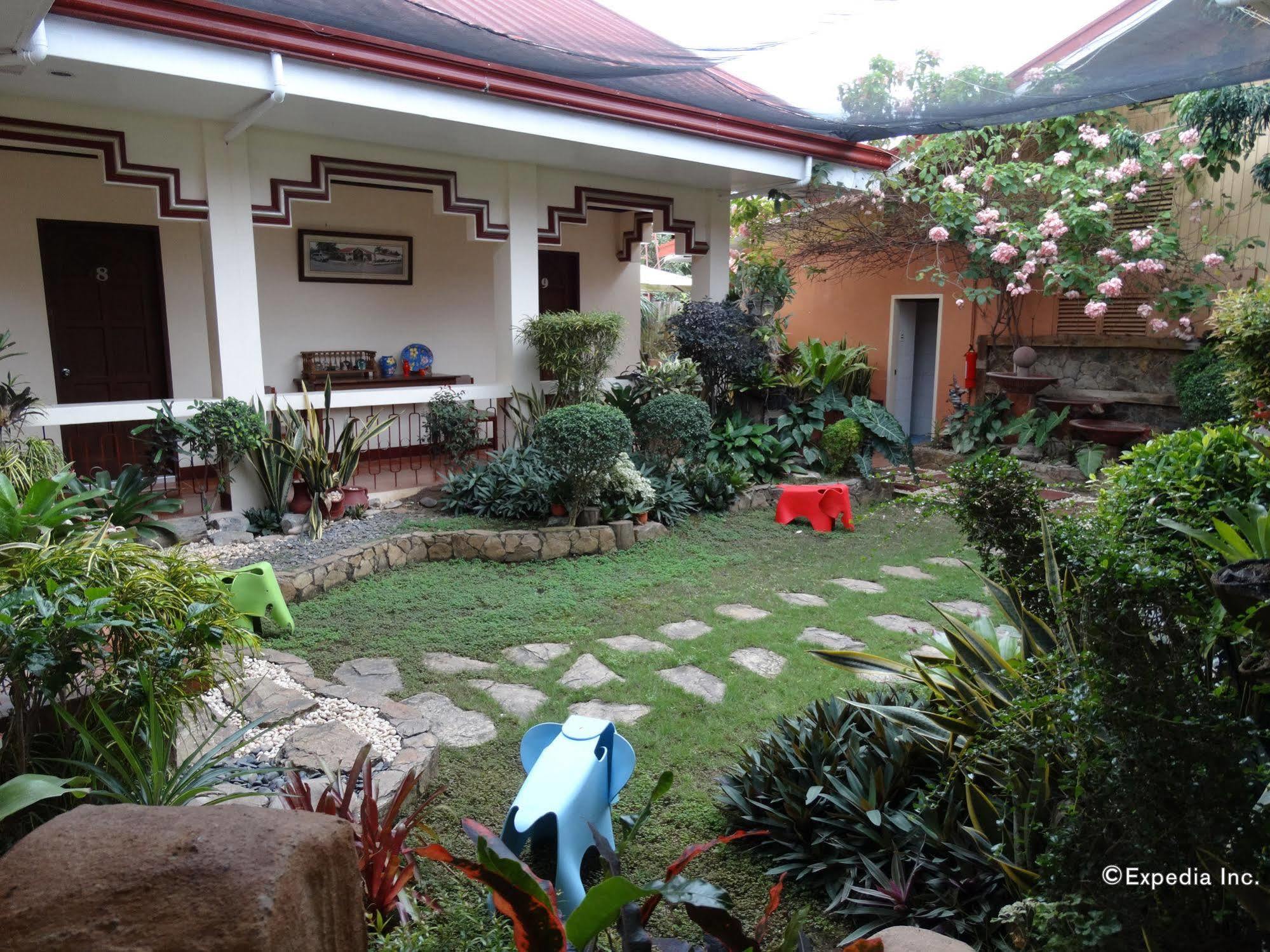 Ysabelle Mansion Panzió Puerto Princesa Kültér fotó